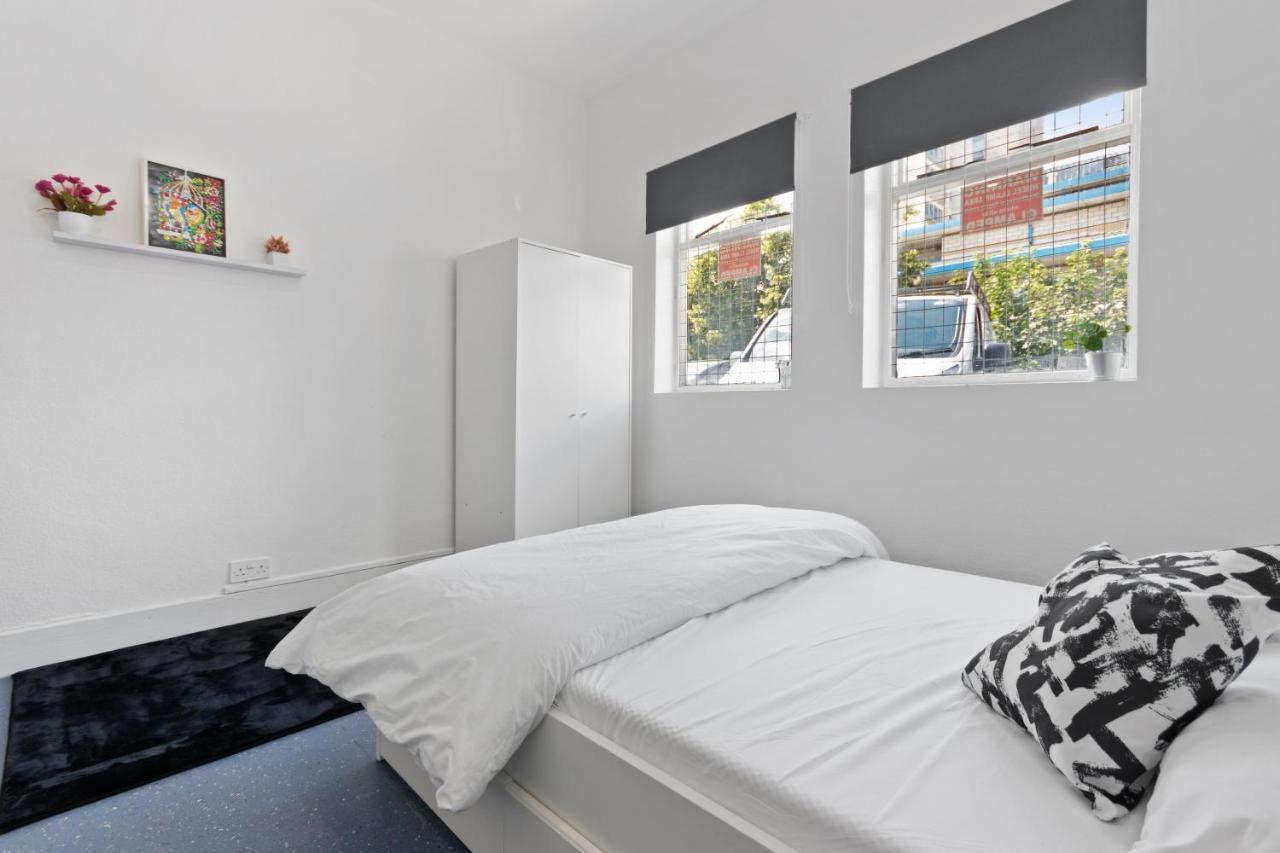 Fantastic 2Bd Barking Stay With Links To The City! لندن المظهر الخارجي الصورة